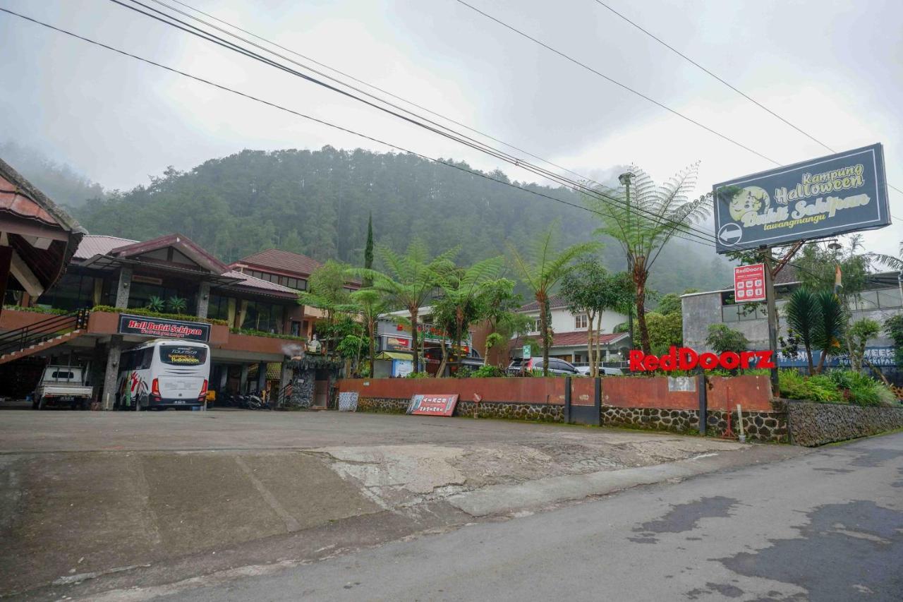 Reddoorz Resort @ Tawangmangu Exterior foto