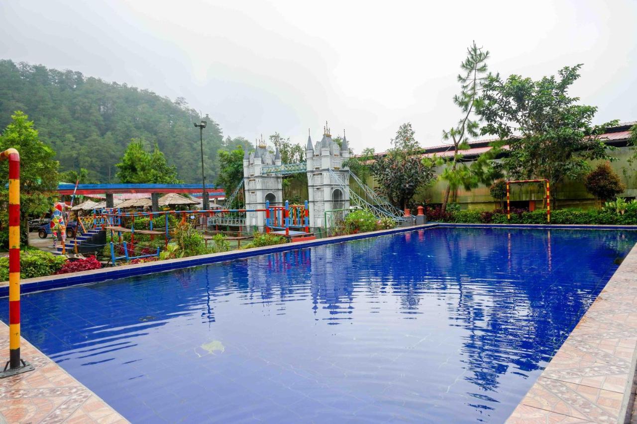 Reddoorz Resort @ Tawangmangu Exterior foto