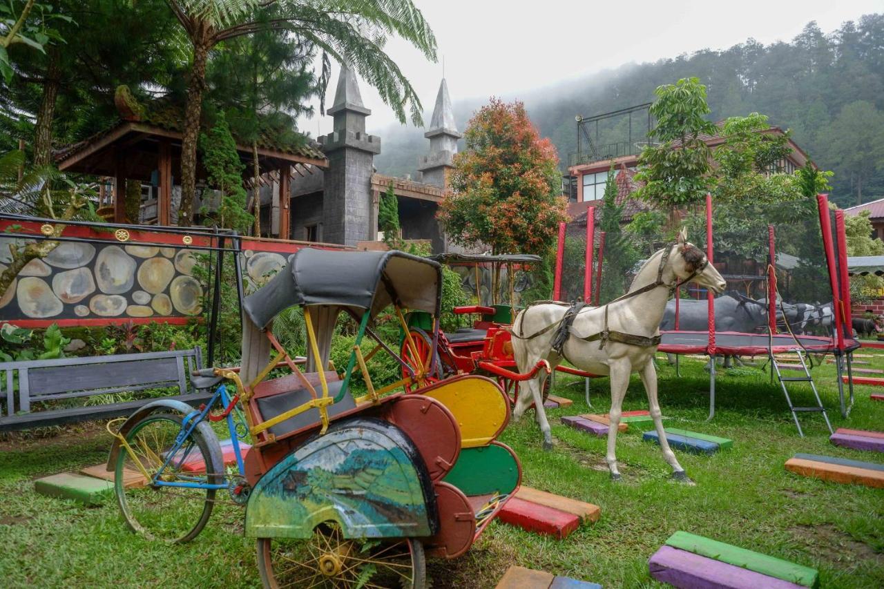 Reddoorz Resort @ Tawangmangu Exterior foto