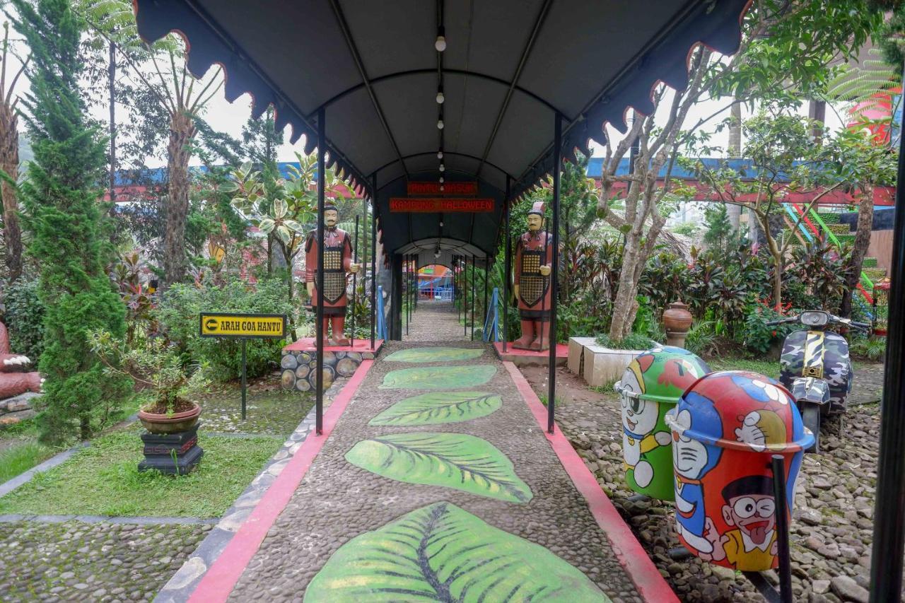 Reddoorz Resort @ Tawangmangu Exterior foto